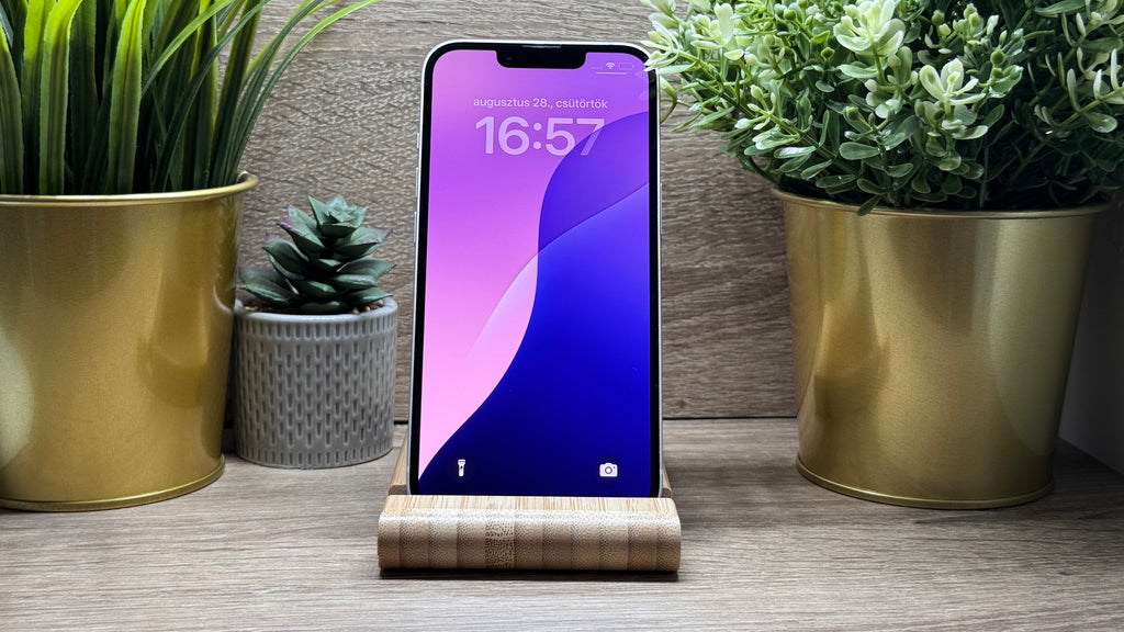 Használt Apple iPhone 13 128GB Fehér